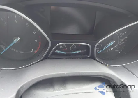 2015 Ford Focus Se z USA, uszkodzony, nr VIN 1FADP3KE8FL267102